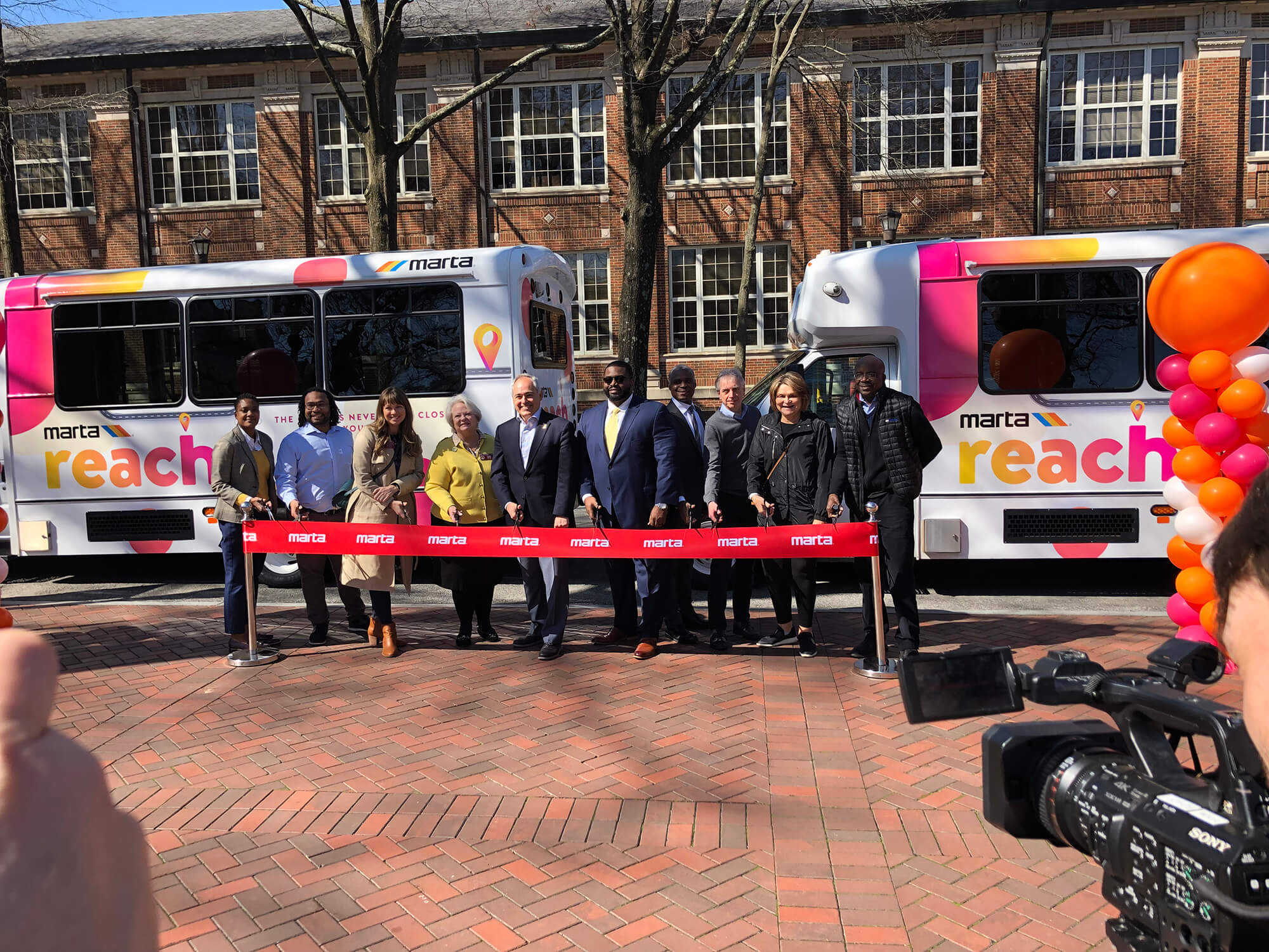 MARTA Reach Pilot Bridges First-and-Last Mile Connections for Transit Riders