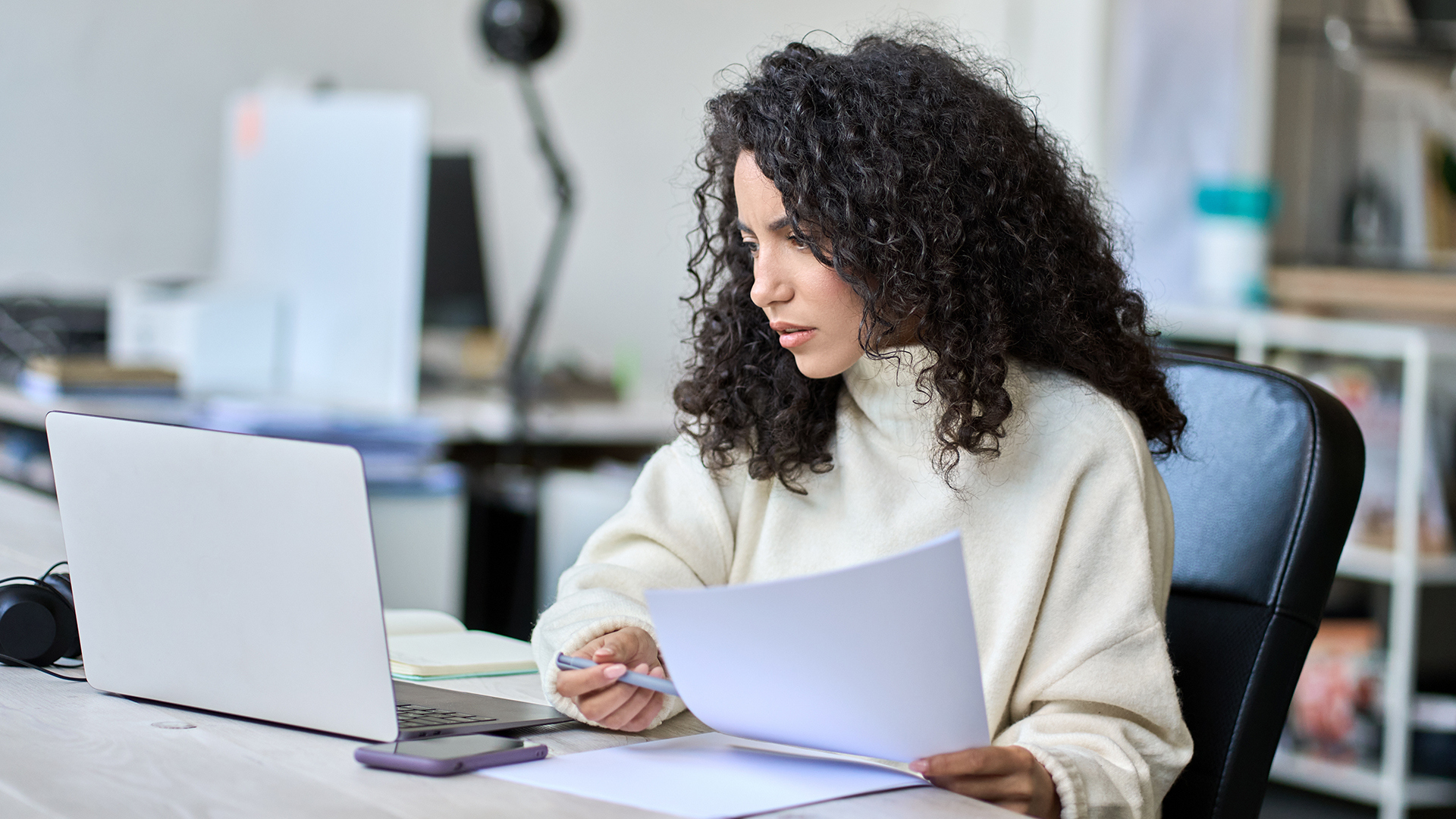 High Anxiety: How to Talk Your Employees Off the Financial Cliff